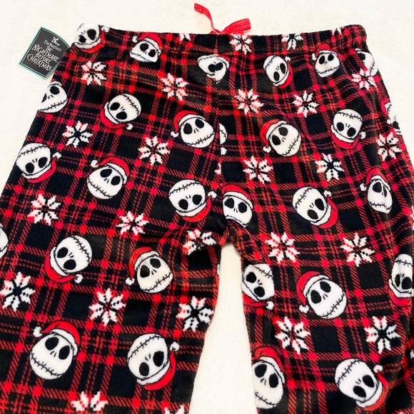 NWT Women’s Tim Burton’s Santa Jack Skellington Straight Leg Fleece Sleep Pants - Picture 5 of 6